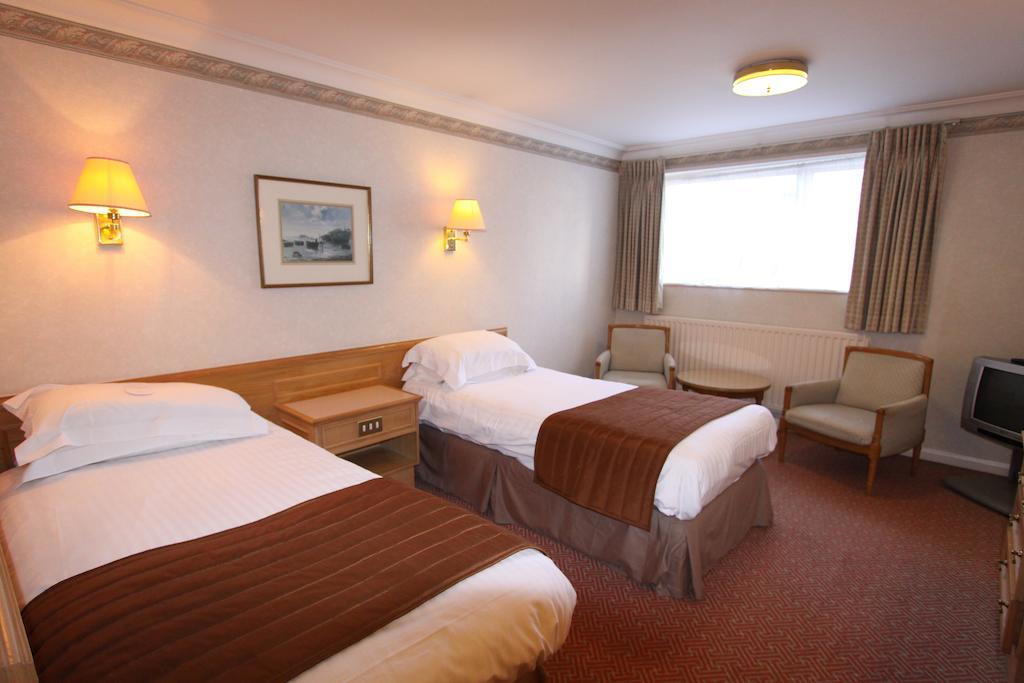 Swallow Churchgate Hotel Harlow Bilik gambar